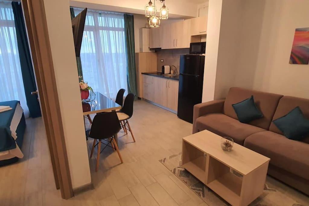 Alezzy Beach Apartament Prima Linie La Mare Năvodari Zewnętrze zdjęcie